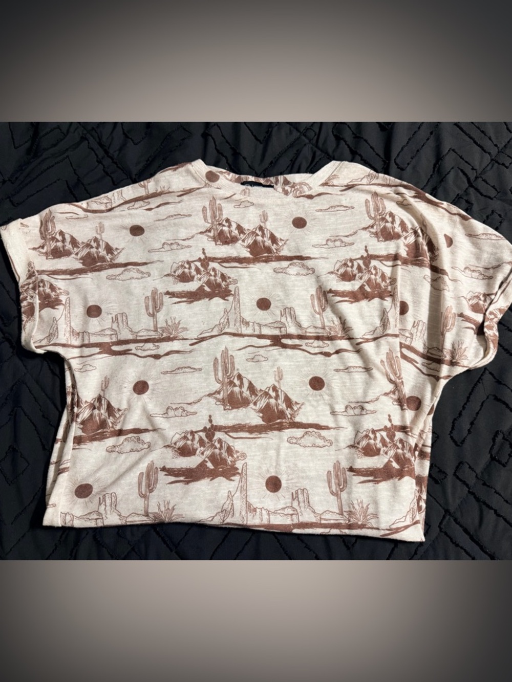 Women's Desert Print Short-Sleeve Boxy Top in Cream and Brown